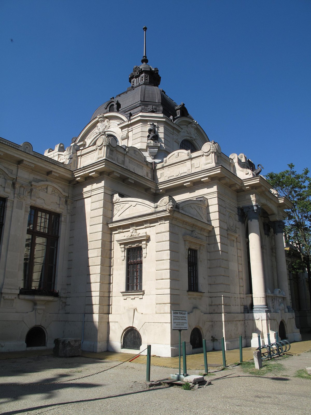Széchenyi thermal bath, Budapešť
