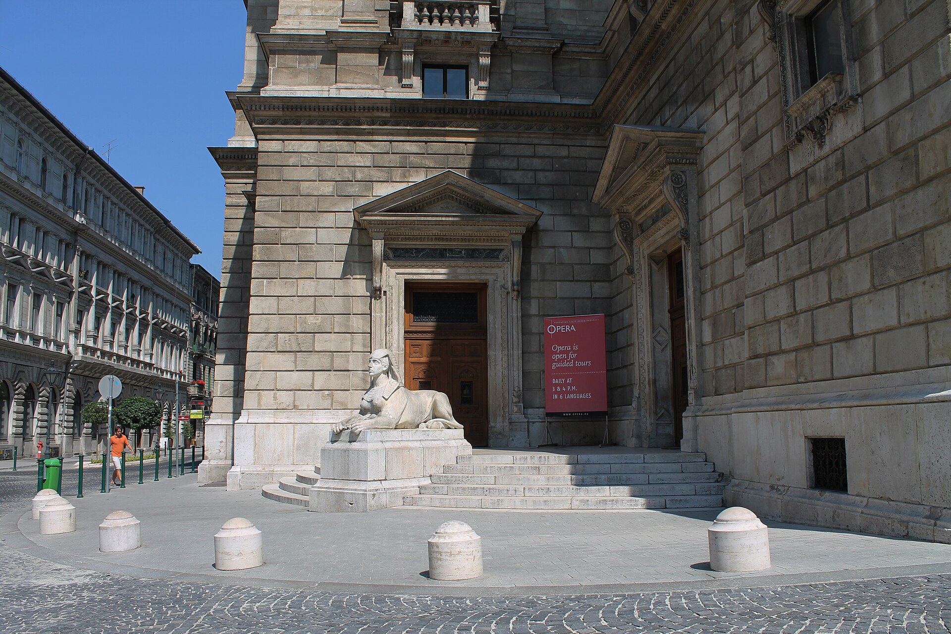 The entrance of the Hungarian State Opera House